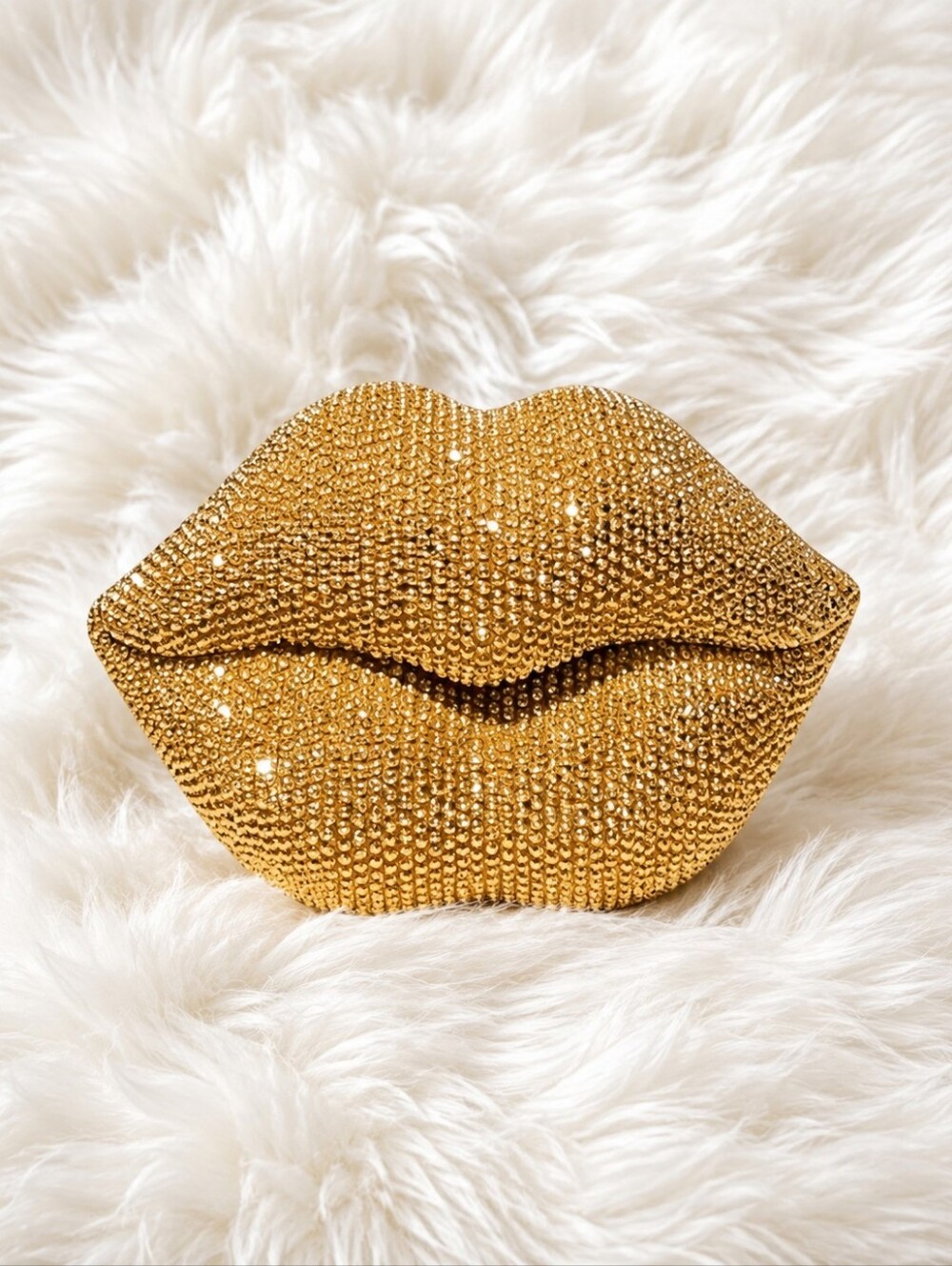 NWT Luxe Lip Sculpture Desktop Pop Art Piece Gold With Bump Texture Size 2"x4"